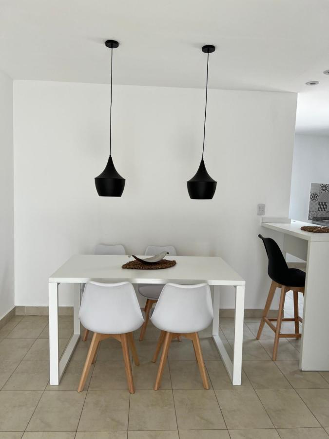 Cbmona Suites Villa Mercedes Exterior foto